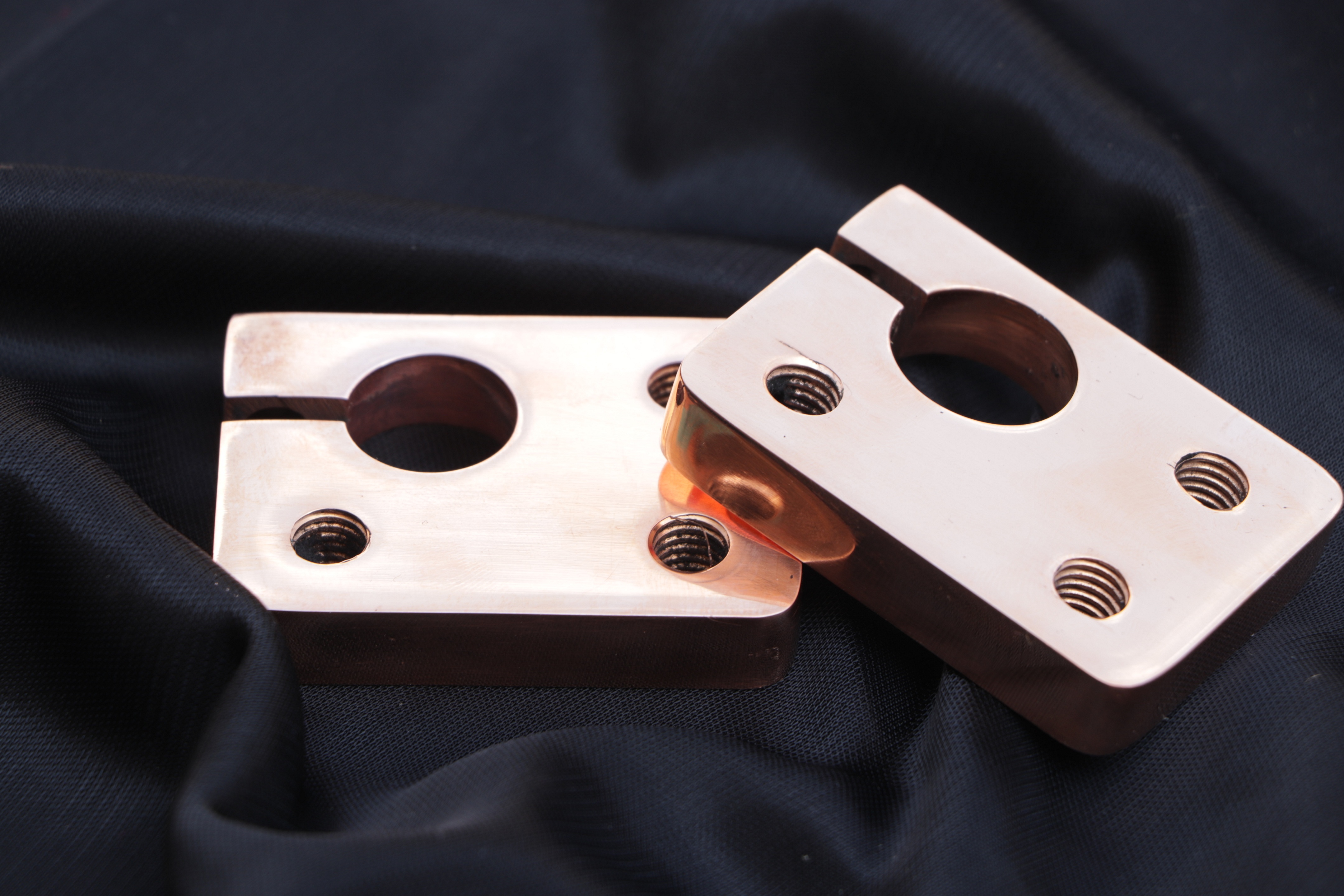 سرباطری سه پیچ